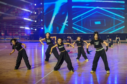 http://szgh.oss-cn-beijing.aliyuncs.com/mfjjw/20250502/7df8f2069c98df88284077c7228f7479e99484e1.jpg