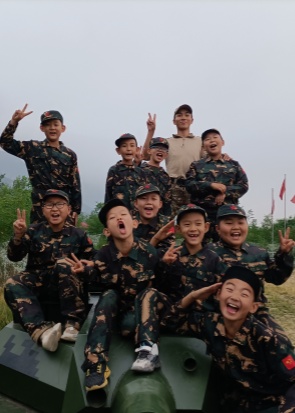 http://szgh.oss-cn-beijing.aliyuncs.com/mfjjw/20250620/c78fc5d4b7c29310b80da6f0144c9510f2e5e2a7.jpg